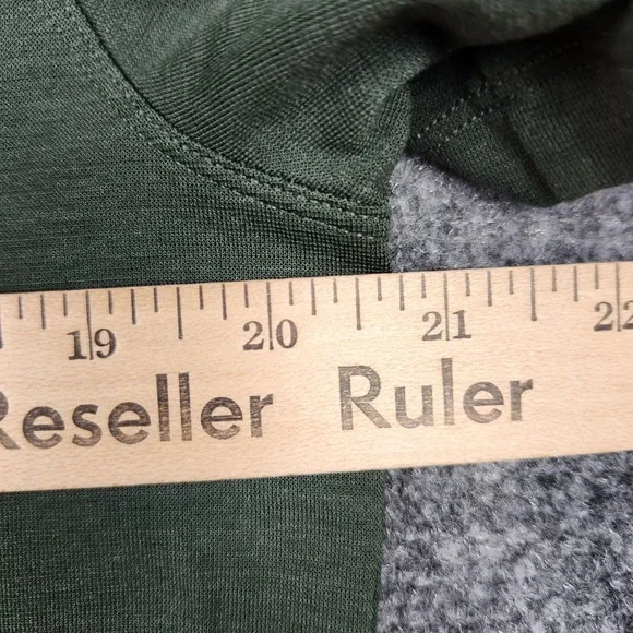 Lululemon Polo Shirt Mens Mdeium Green Athletic Golf Performance‎ Lightweight - Picture 5 of 7